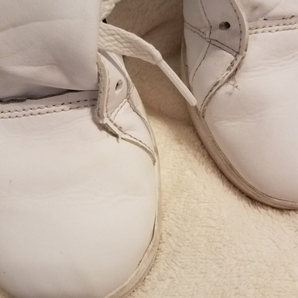 Adidas shoes - Picture 6 of 8